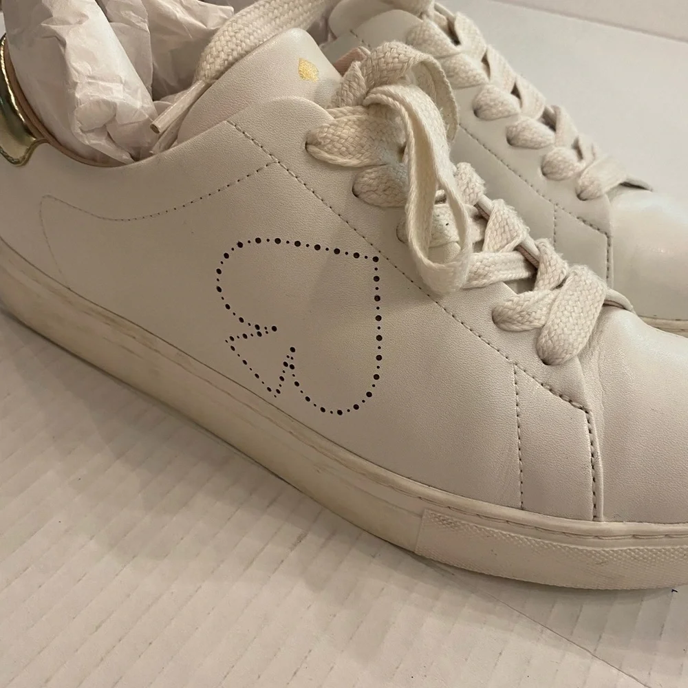 Kate Spade Women’s Nappa White Leather Sneakers Lace Up size 8.5 used in box